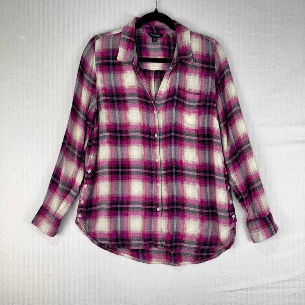 Lucky Brand Pink/White Plaid Flannel Button-Up Shirt Size Medium Button Detail